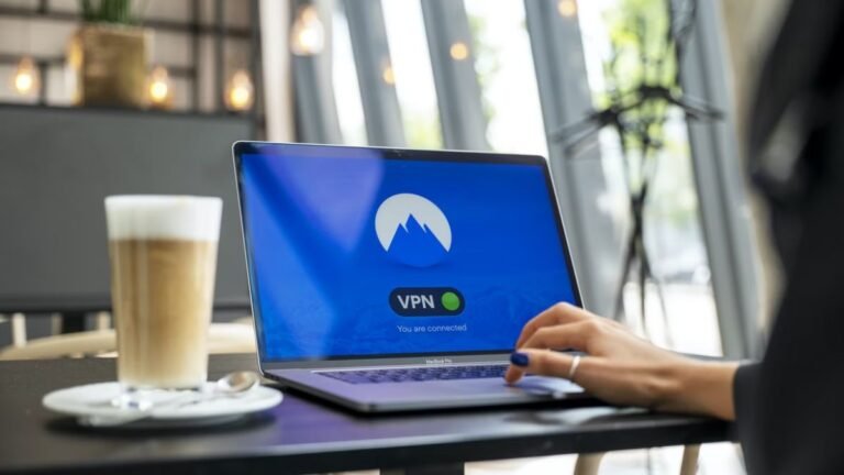 Qu’est-ce qu’un VPN, et pourquoi en aurais-je besoin ?