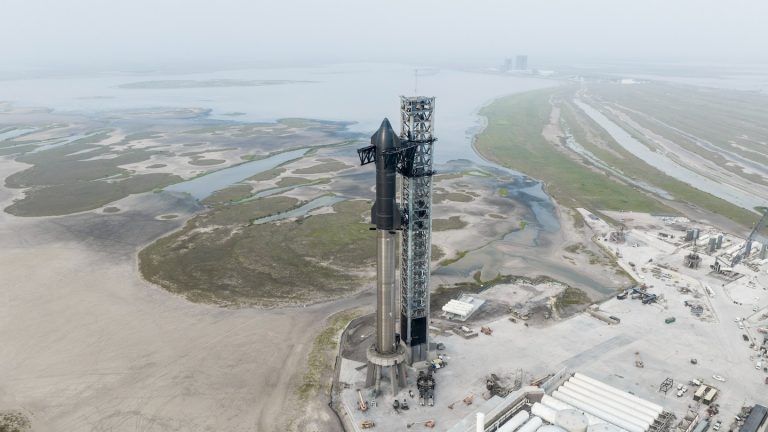 SpaceX obtient une licence de la FAA pour lancer Starship