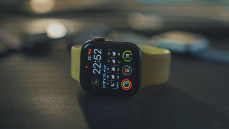 Quelles sont les meilleures montres connectées en 2025 ? Guide d’achat complet