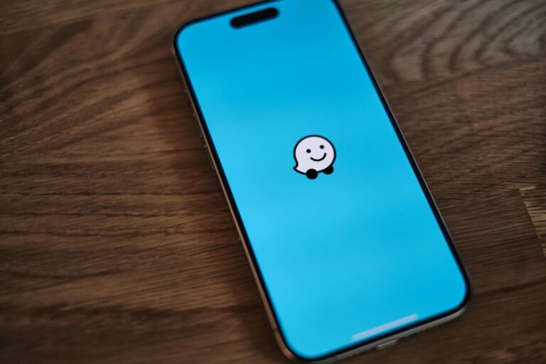 Waze lance une nouvelle fonction anti-radars ultra-précise en France