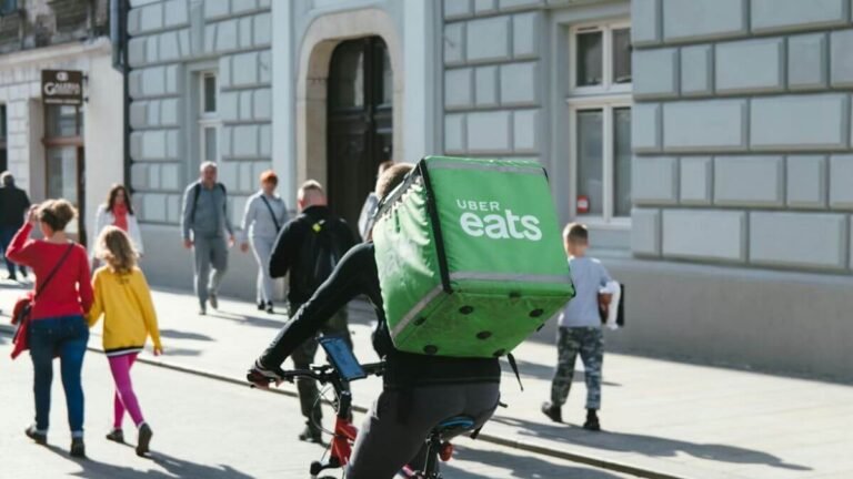 Comment supprimer définitivement un compte Uber Eats ?