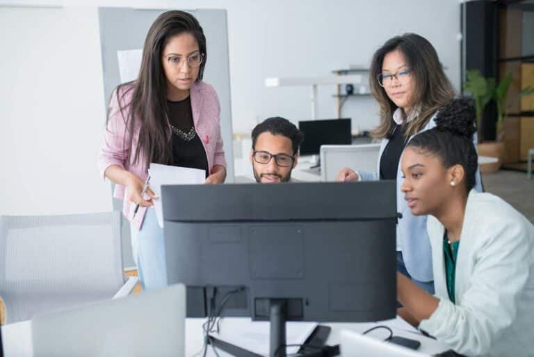 Comment créer des animations PowerPoint pro en 2026 ?