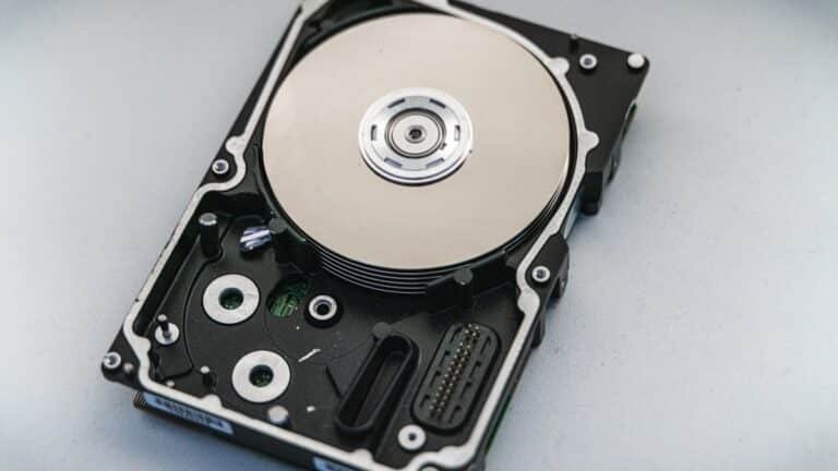 Comment changer le disque dur d’un PC portable par un SSD ? Comment changer le disque dur d’un PC portable par un SSD ?